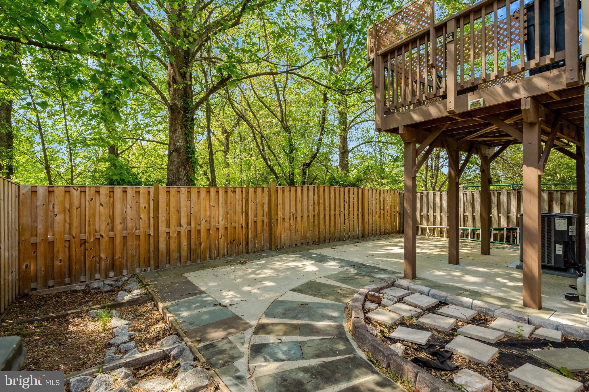 3525 Belfry Ln