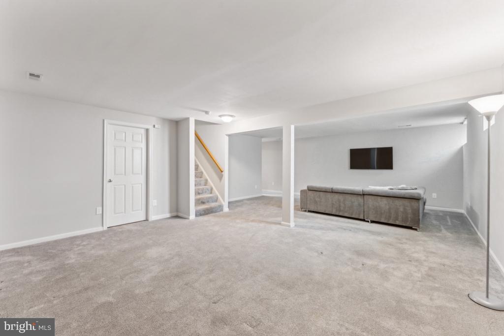 13213 Windy Leaf Ct