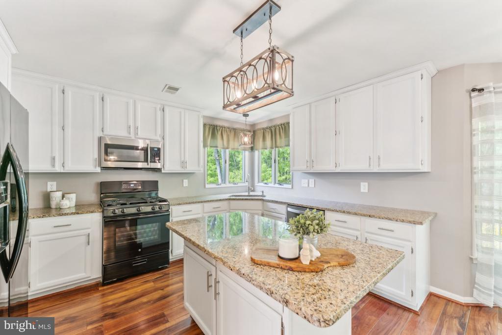 13213 Windy Leaf Ct