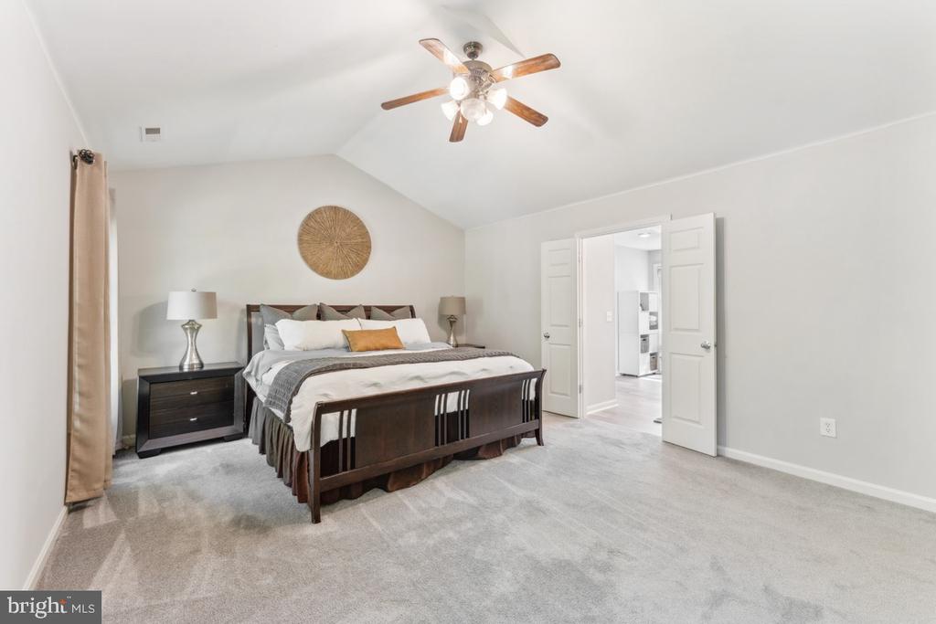 13213 Windy Leaf Ct