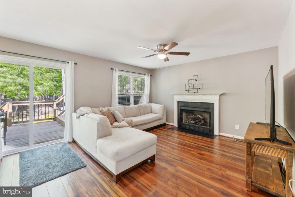 13213 Windy Leaf Ct