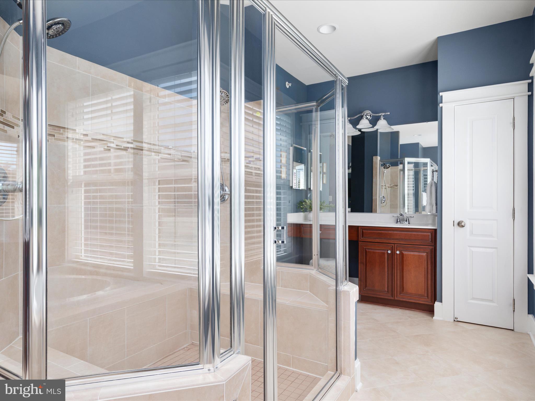 14484 Bluff Point Ct