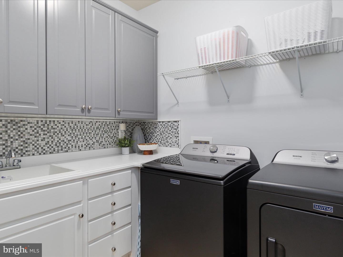 14484 Bluff Point Ct