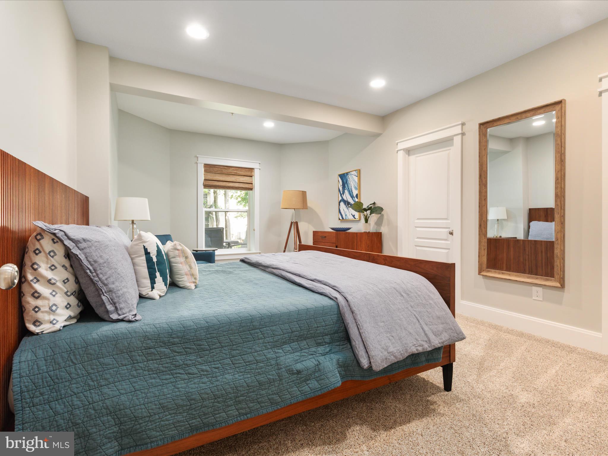 14484 Bluff Point Ct