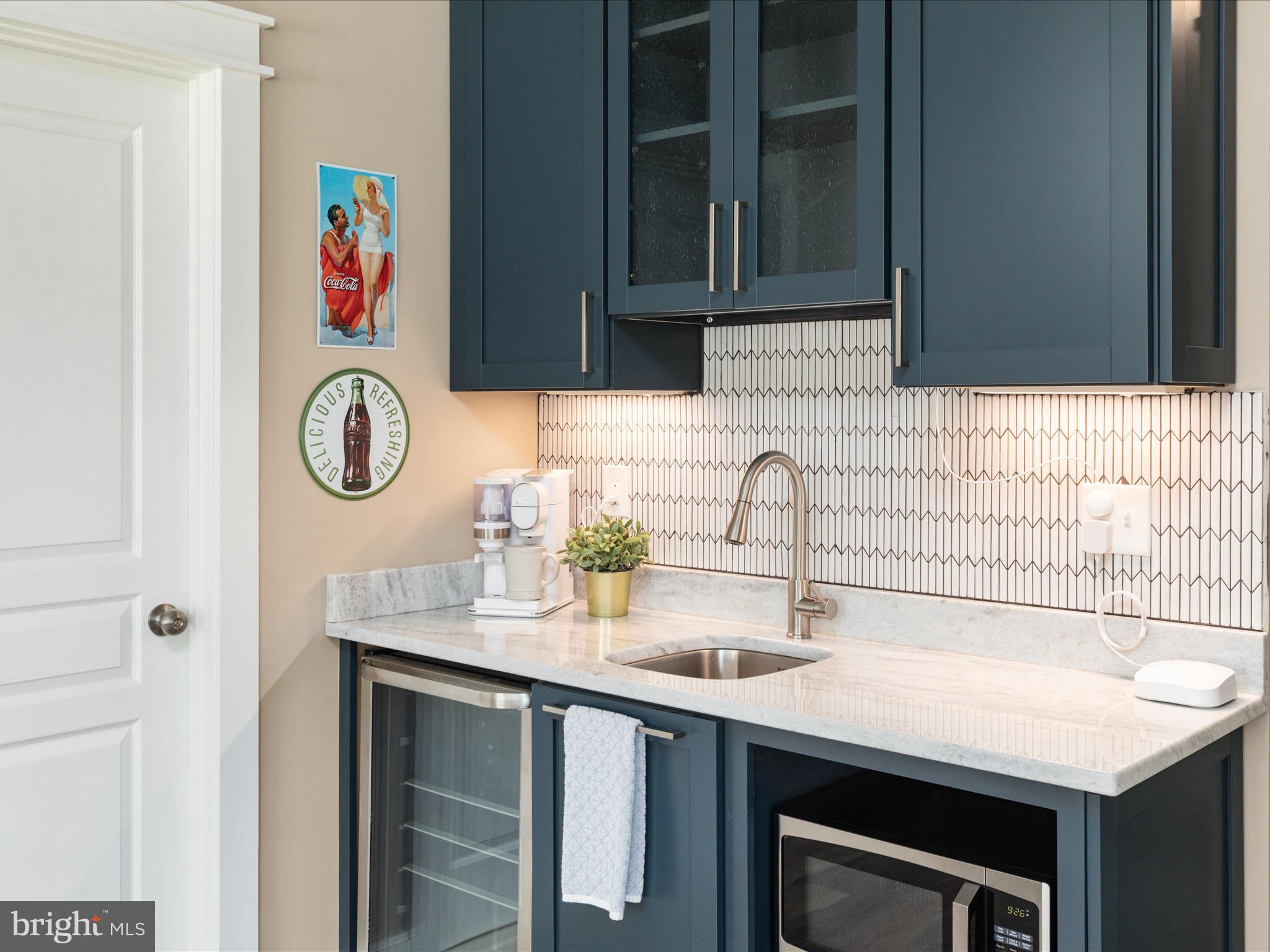 14484 Bluff Point Ct