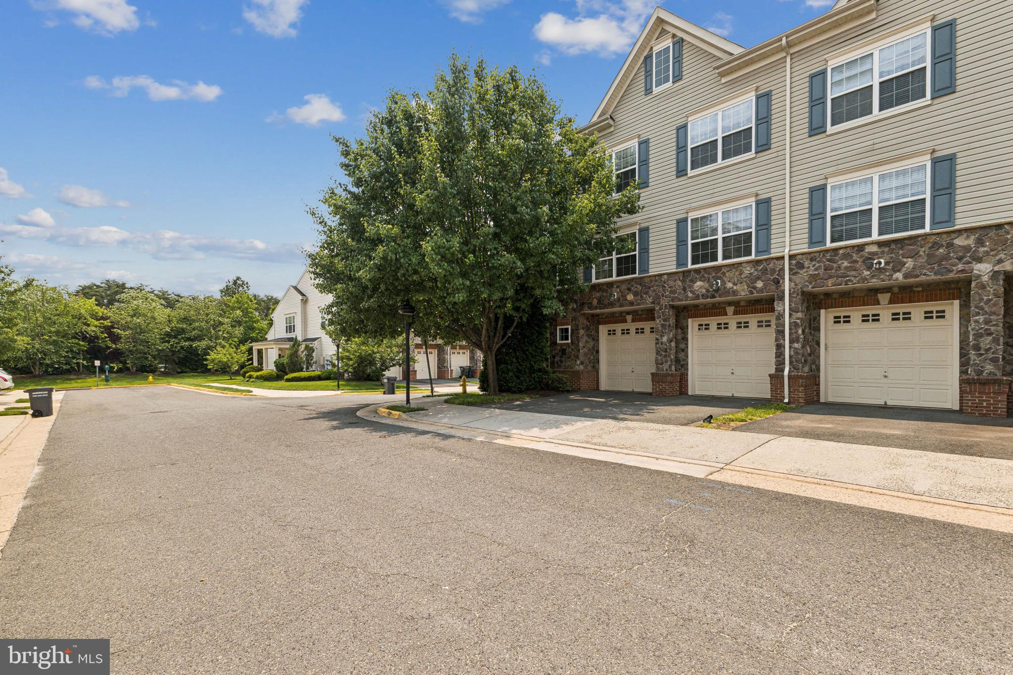 11181 Wortham Crest Cir