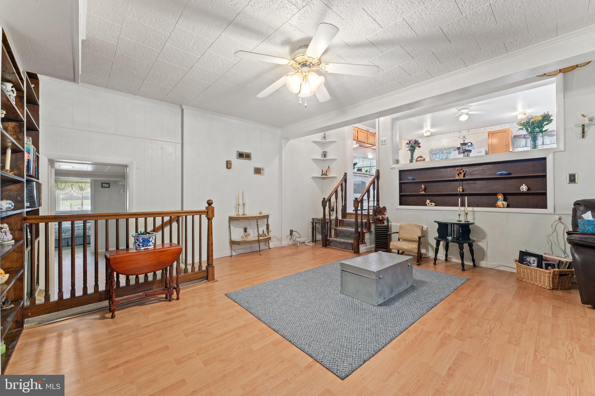 1517 Margaret St