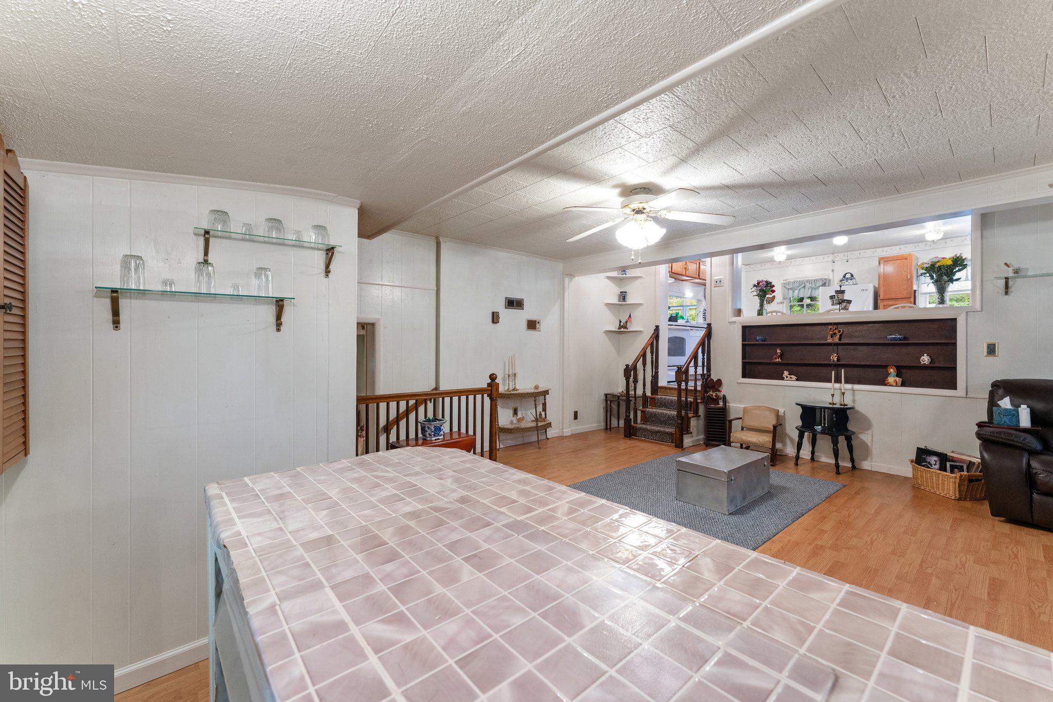 1517 Margaret St