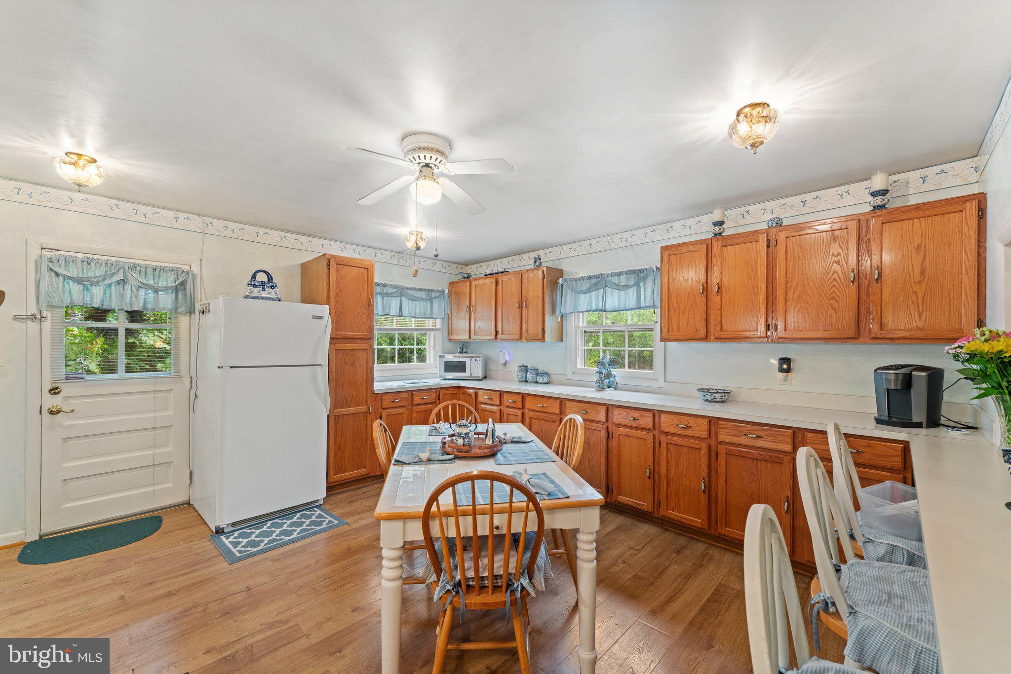 1517 Margaret St