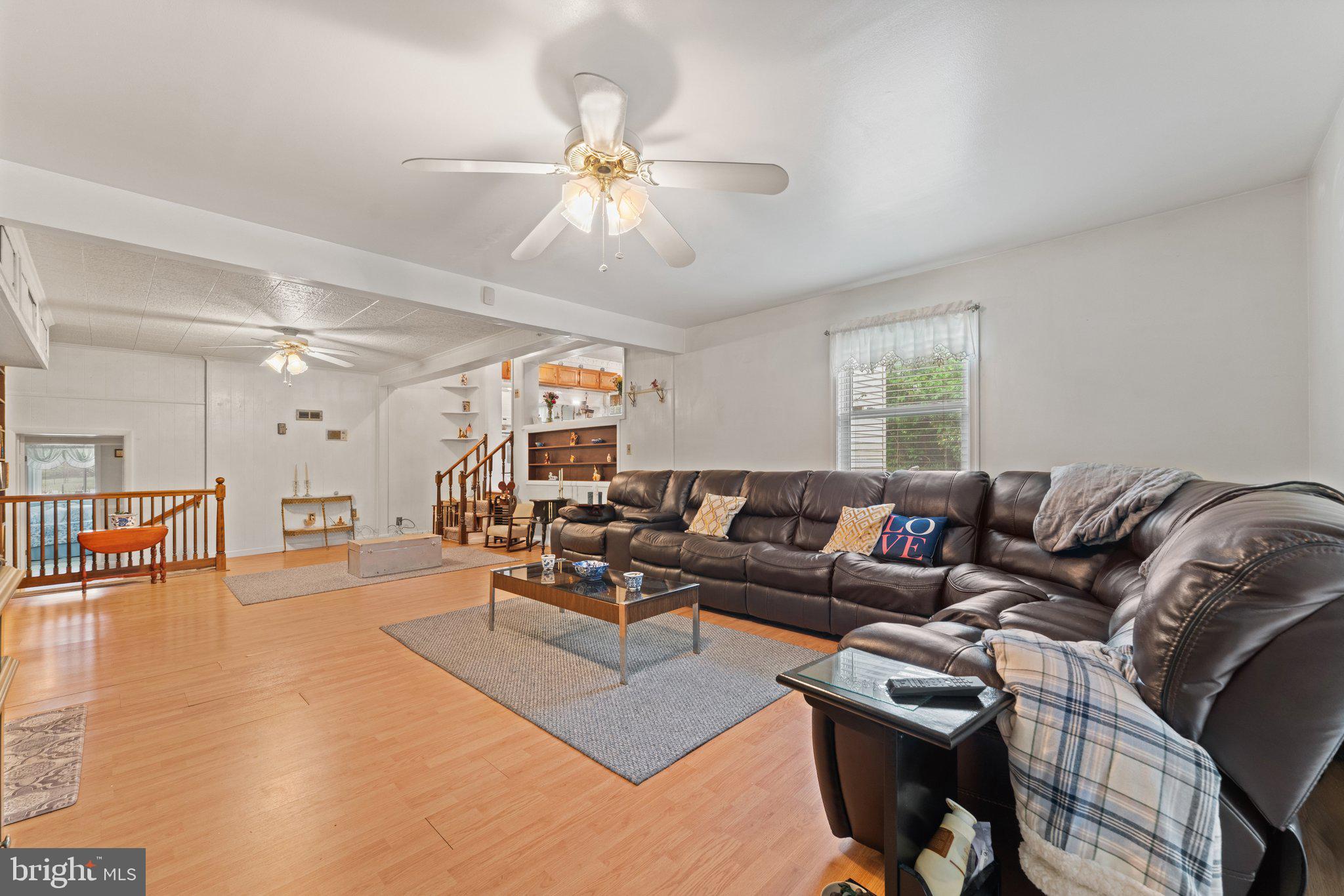 1517 Margaret St