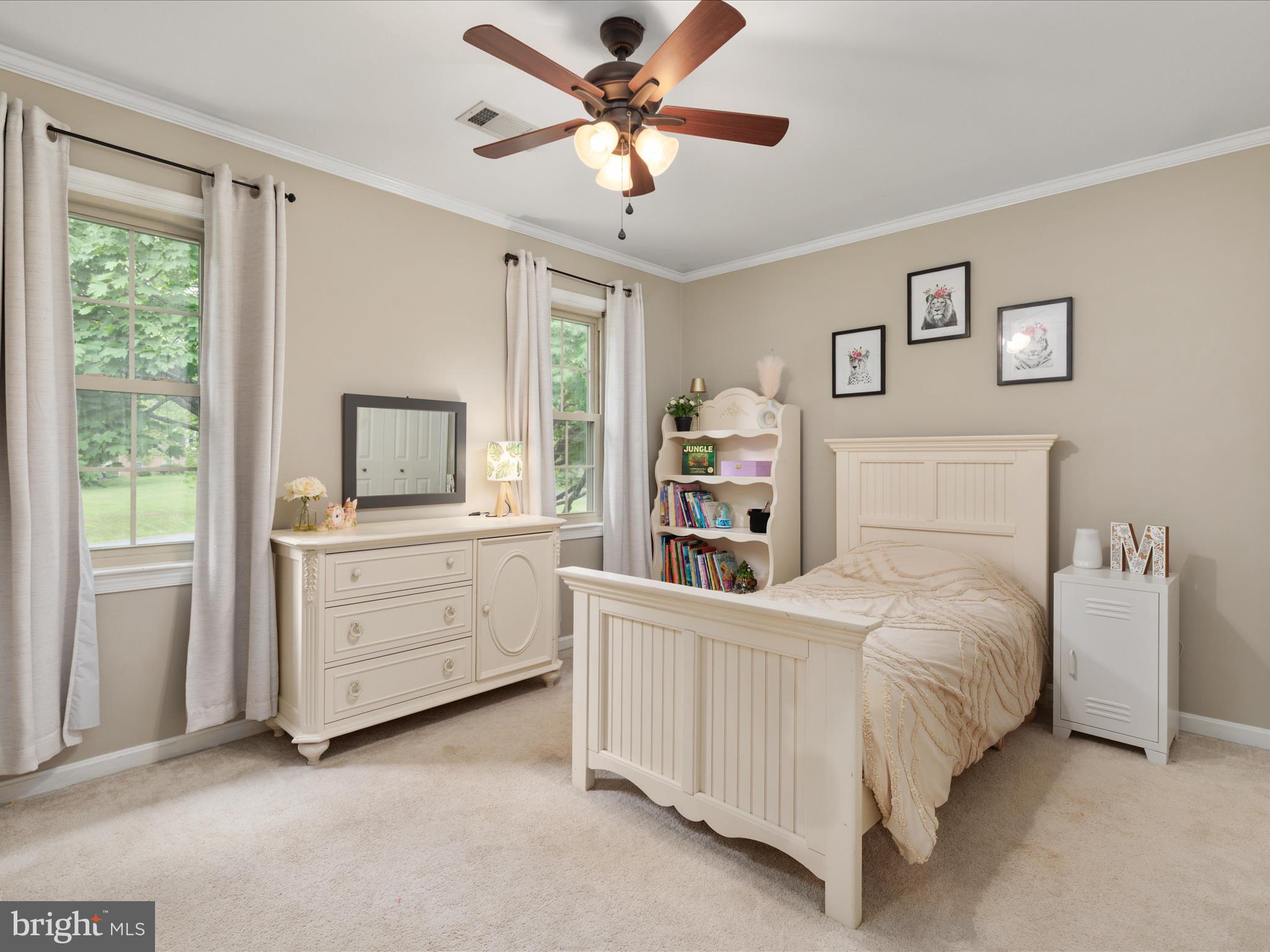4002 Latham