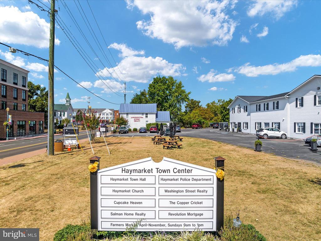 4002 Latham