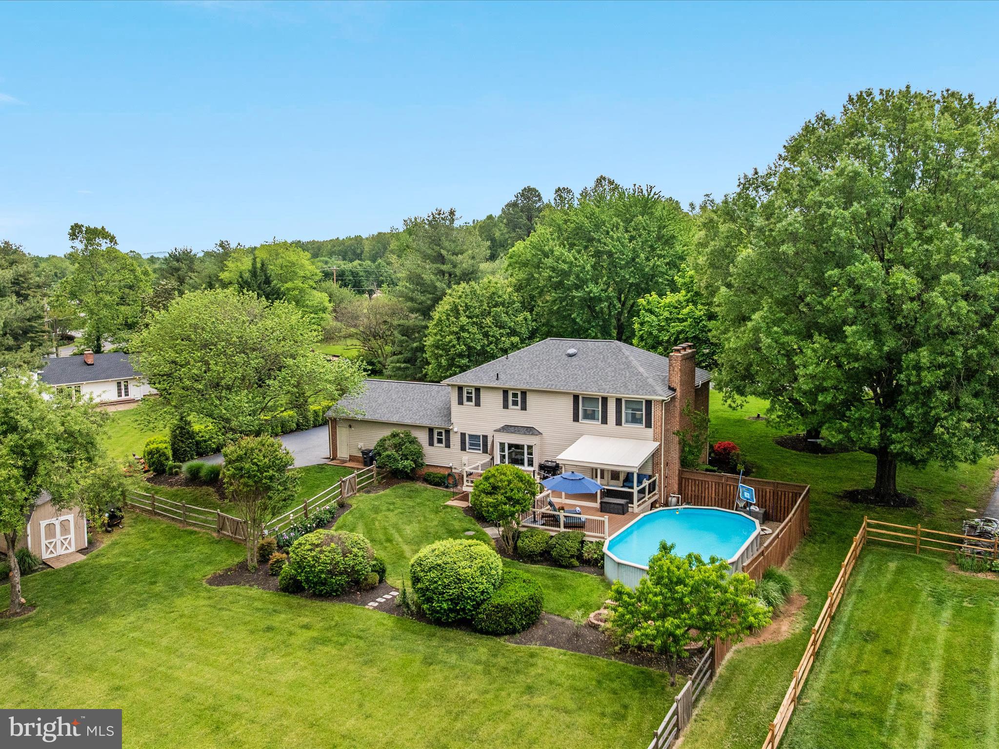 4002 Latham