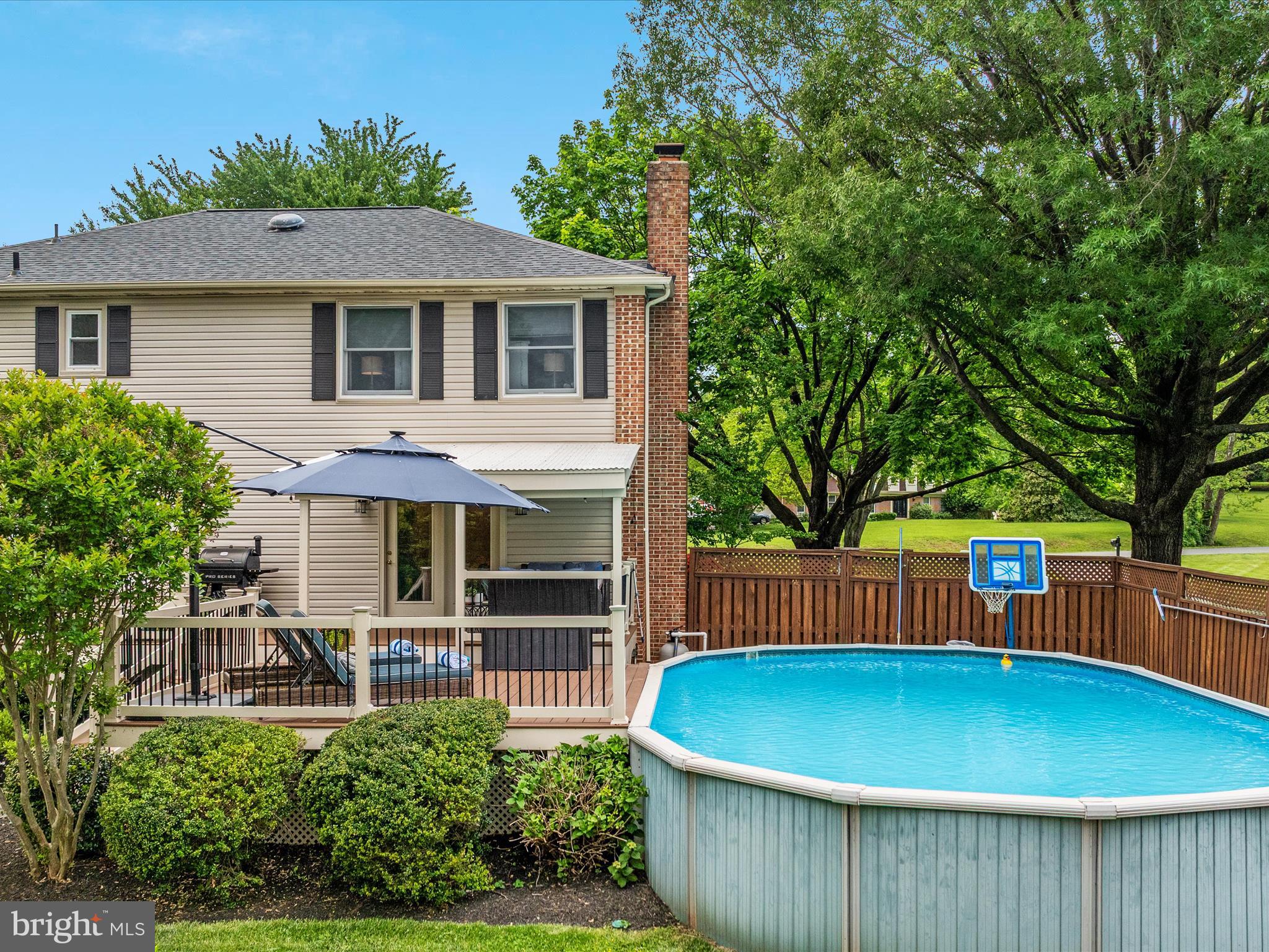 4002 Latham
