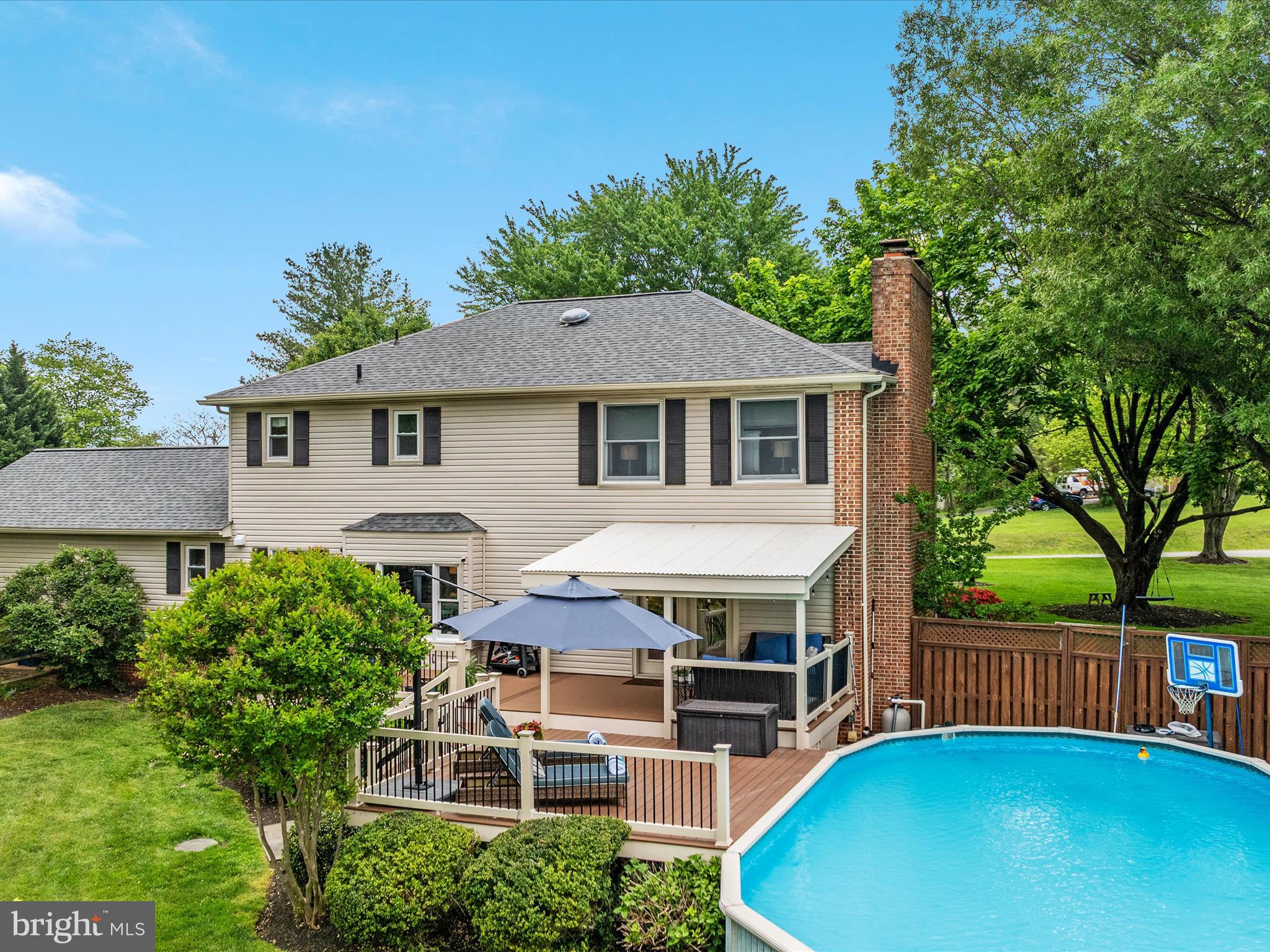 4002 Latham