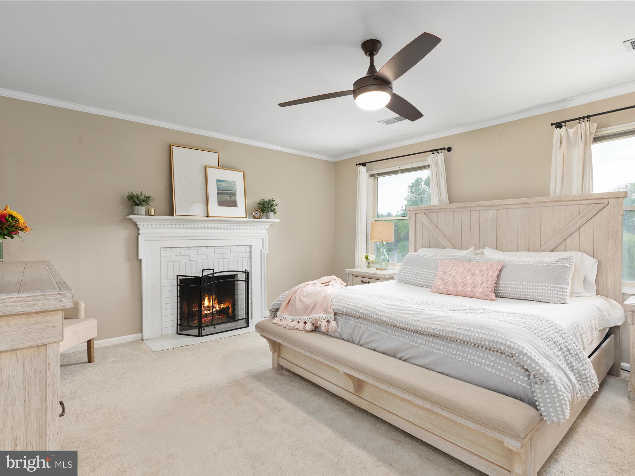 4002 Latham