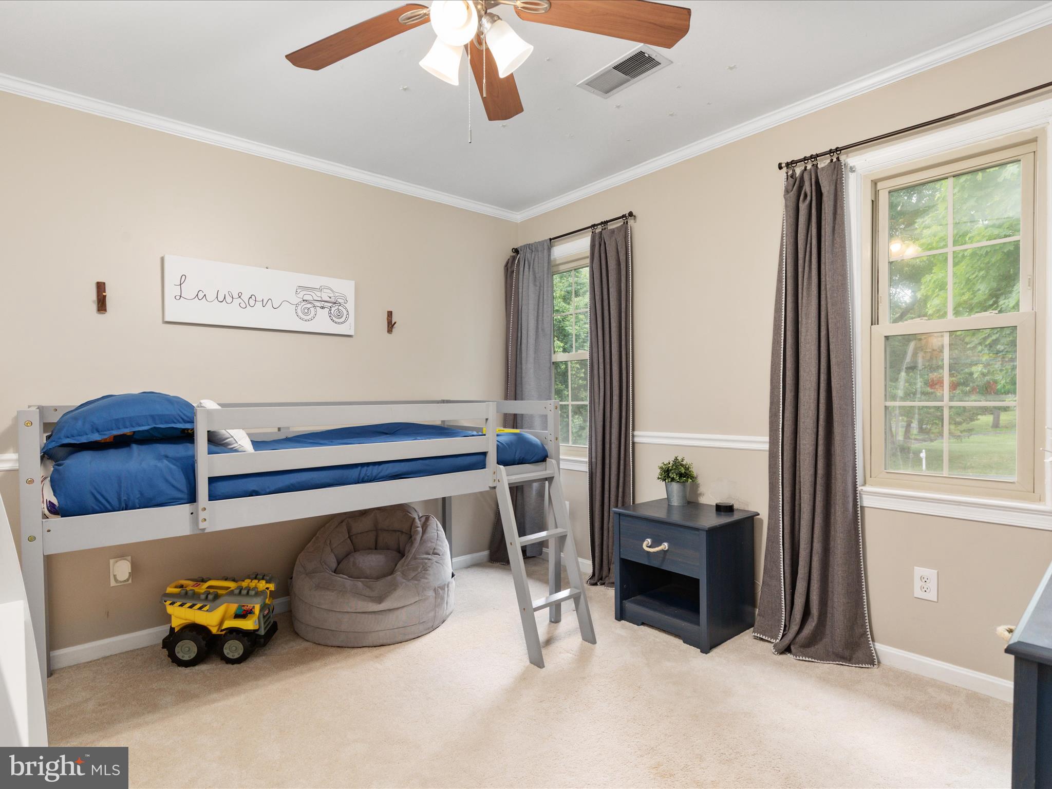 4002 Latham