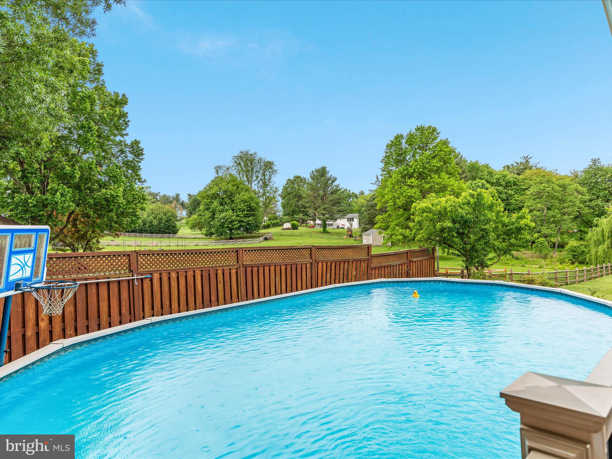 4002 Latham