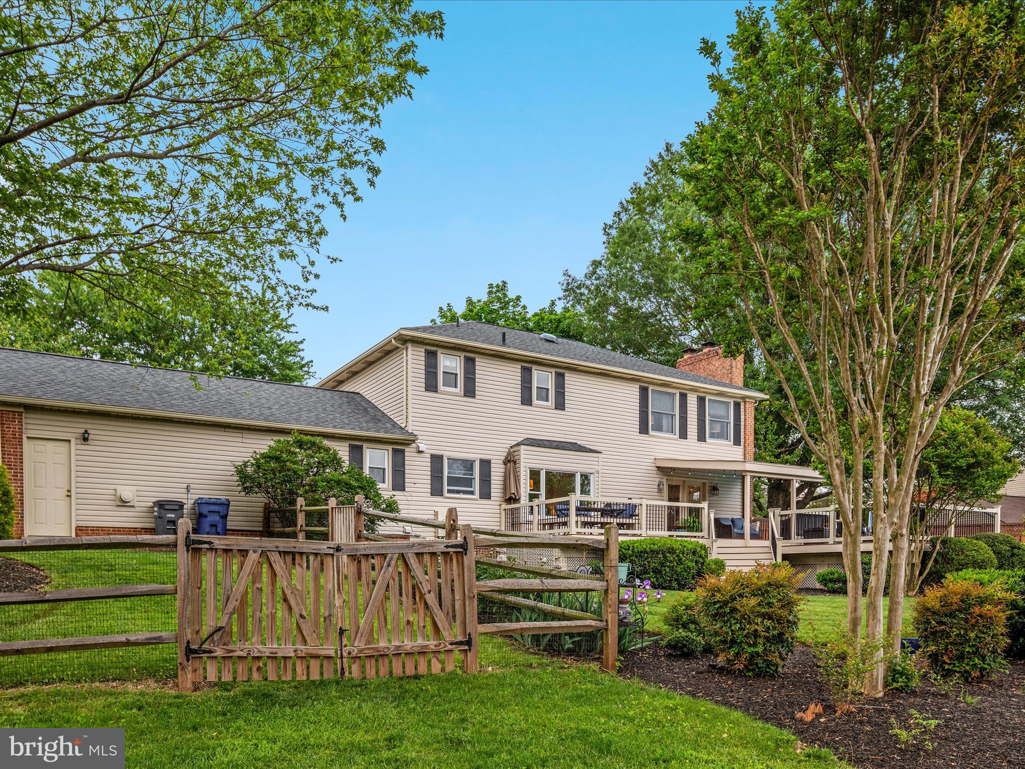 4002 Latham