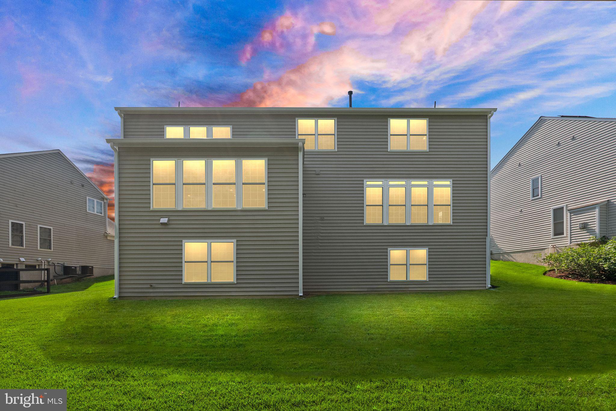 10872 Mayfield Trace Pl