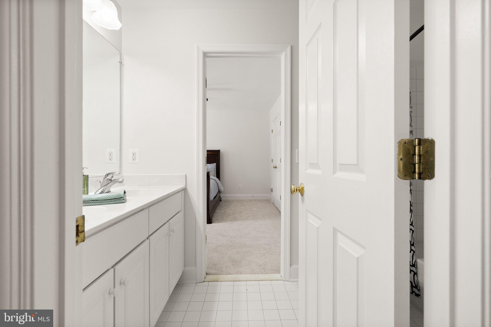 10872 Mayfield Trace Pl