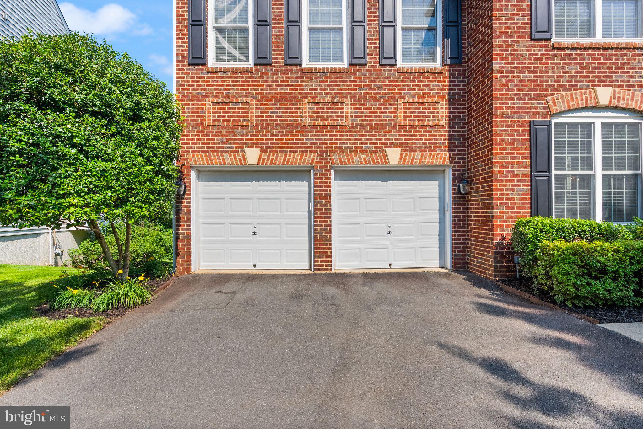 10872 Mayfield Trace Pl