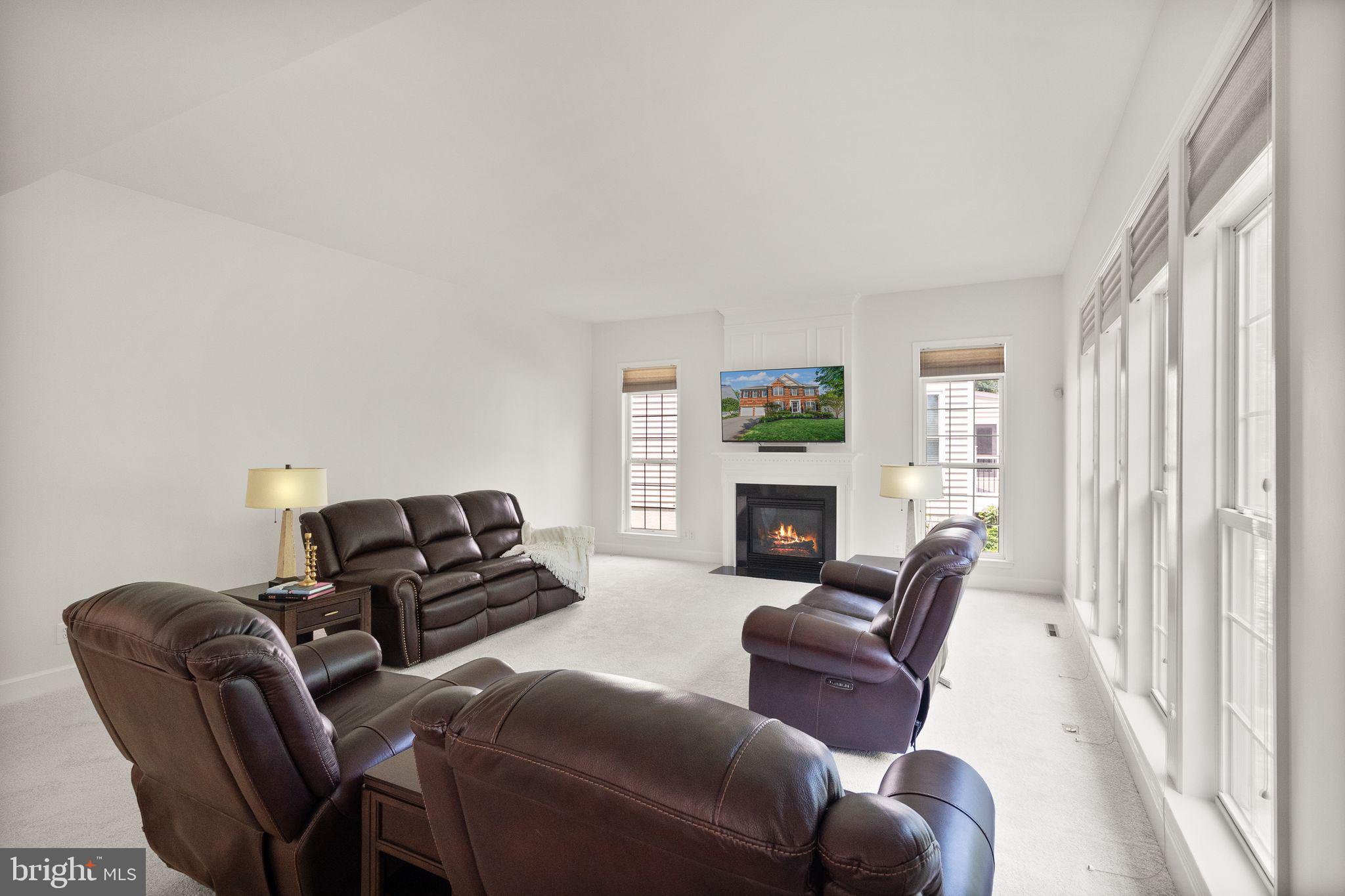 10872 Mayfield Trace Pl