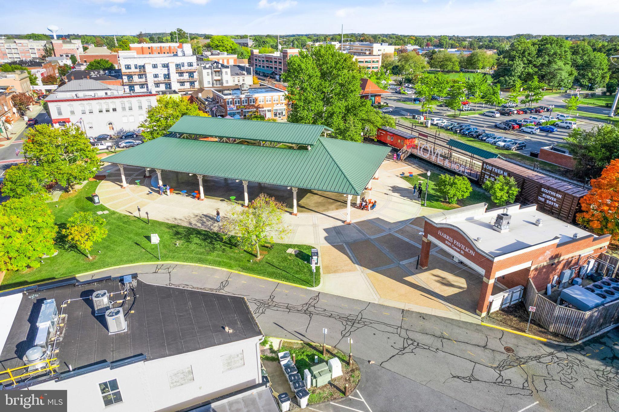 10872 Mayfield Trace Pl