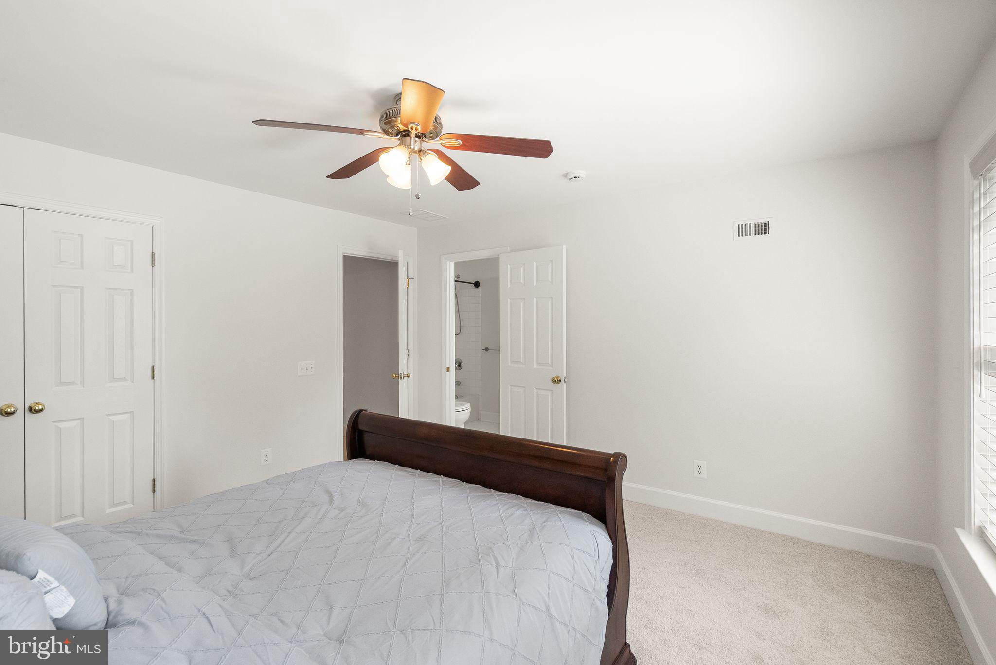 10872 Mayfield Trace Pl