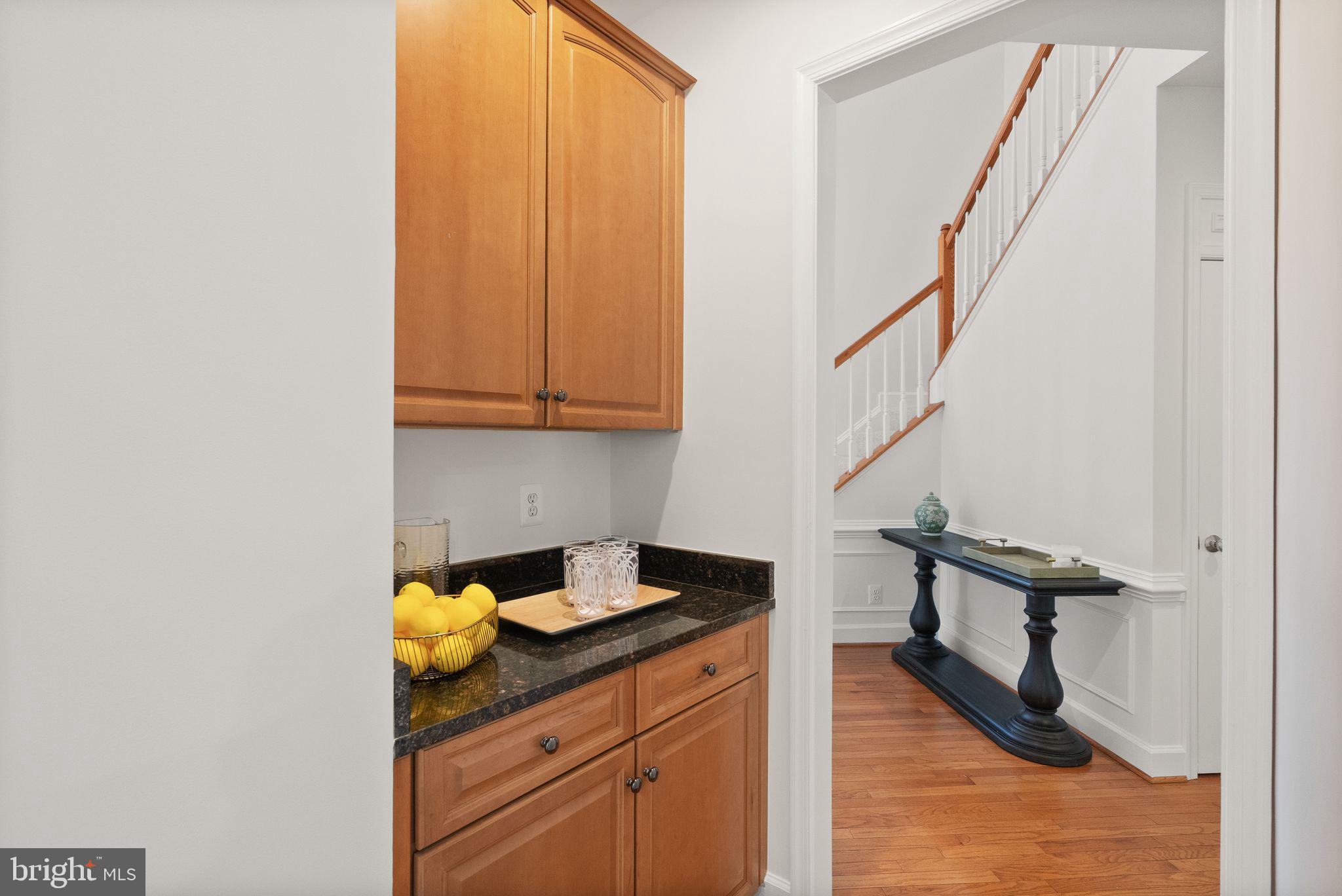 10872 Mayfield Trace Pl