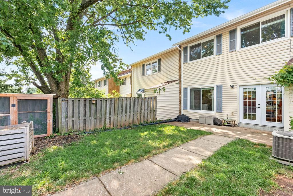 7524 Purdue Ct
