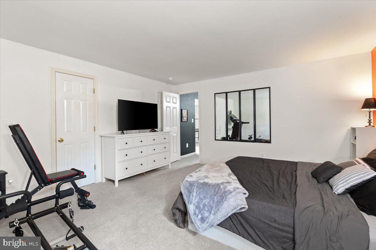 12561 Garry Glen Dr