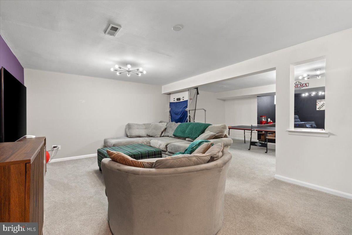 12561 Garry Glen Dr
