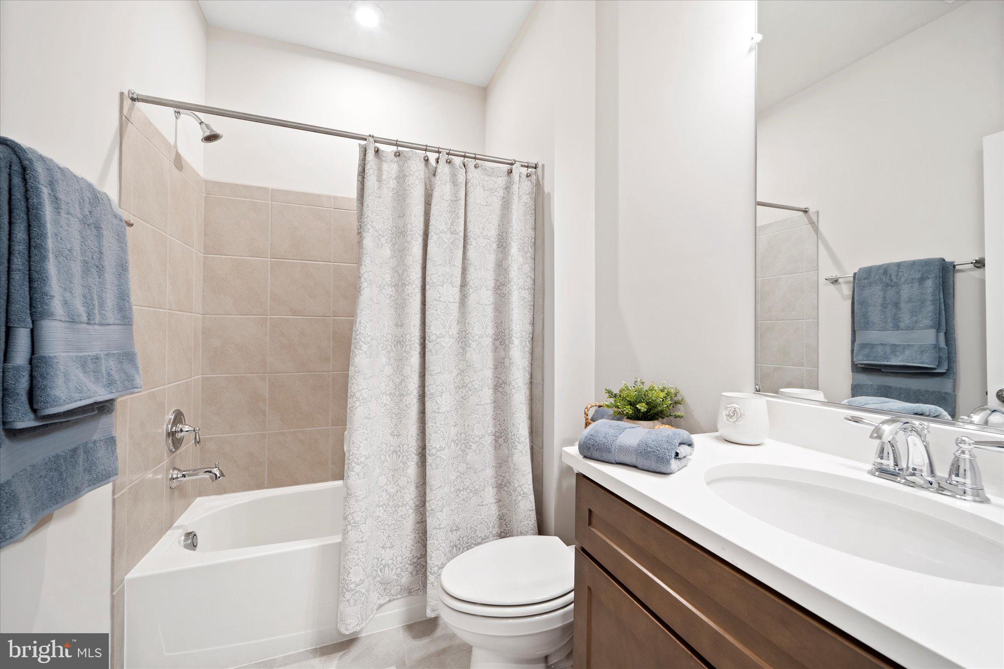 15741 Gardenia Ridge Way