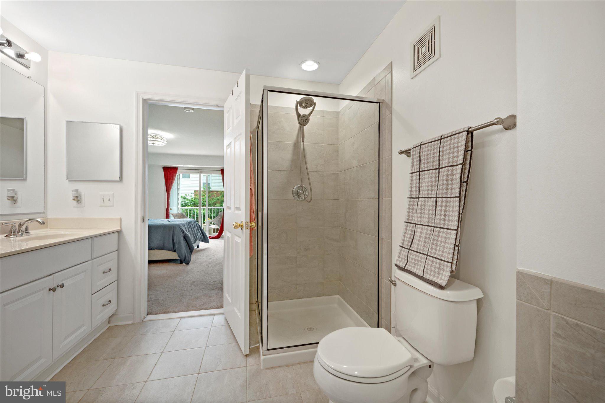 6124 Aster Haven Cir