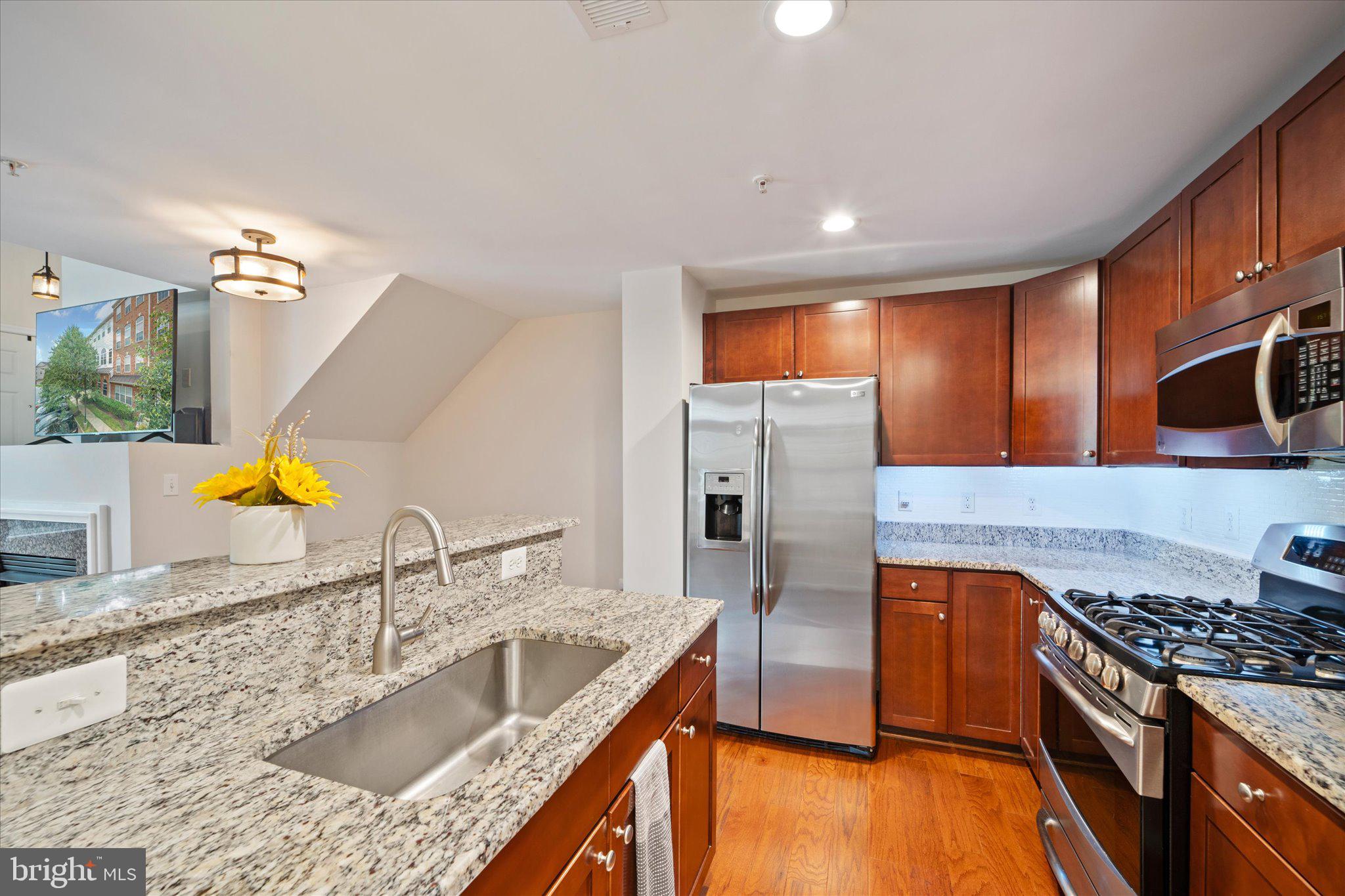 6124 Aster Haven Cir