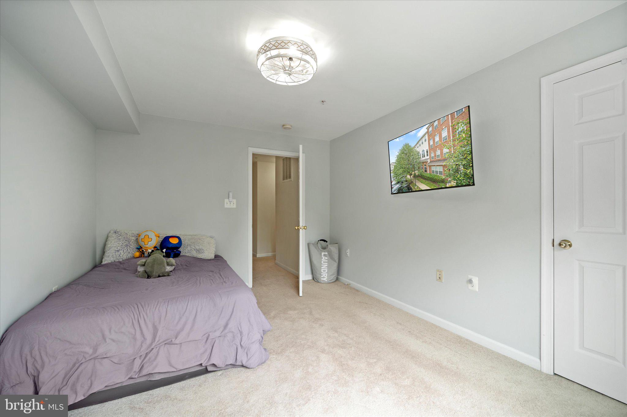 6124 Aster Haven Cir