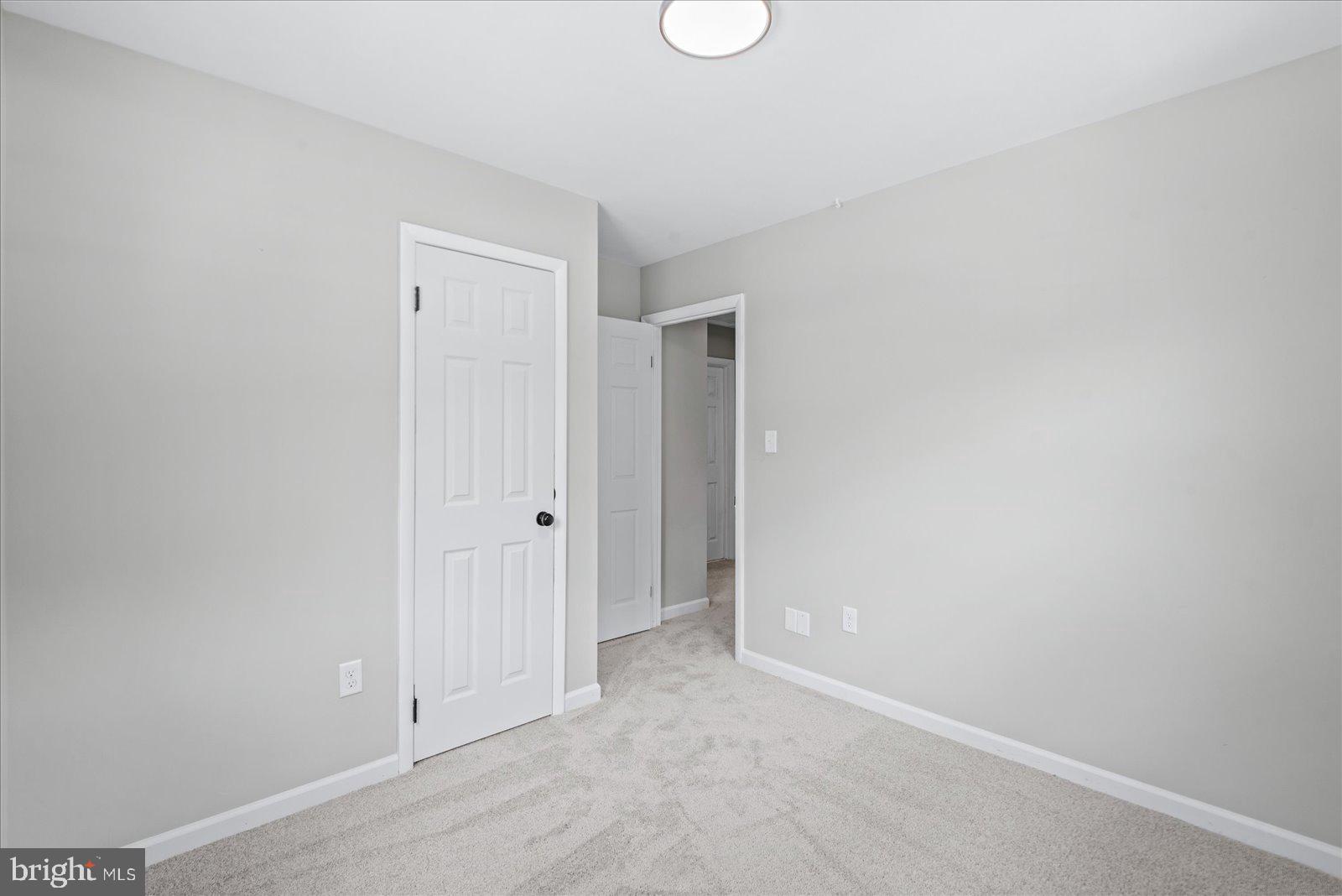 3706 Fairfield Ln