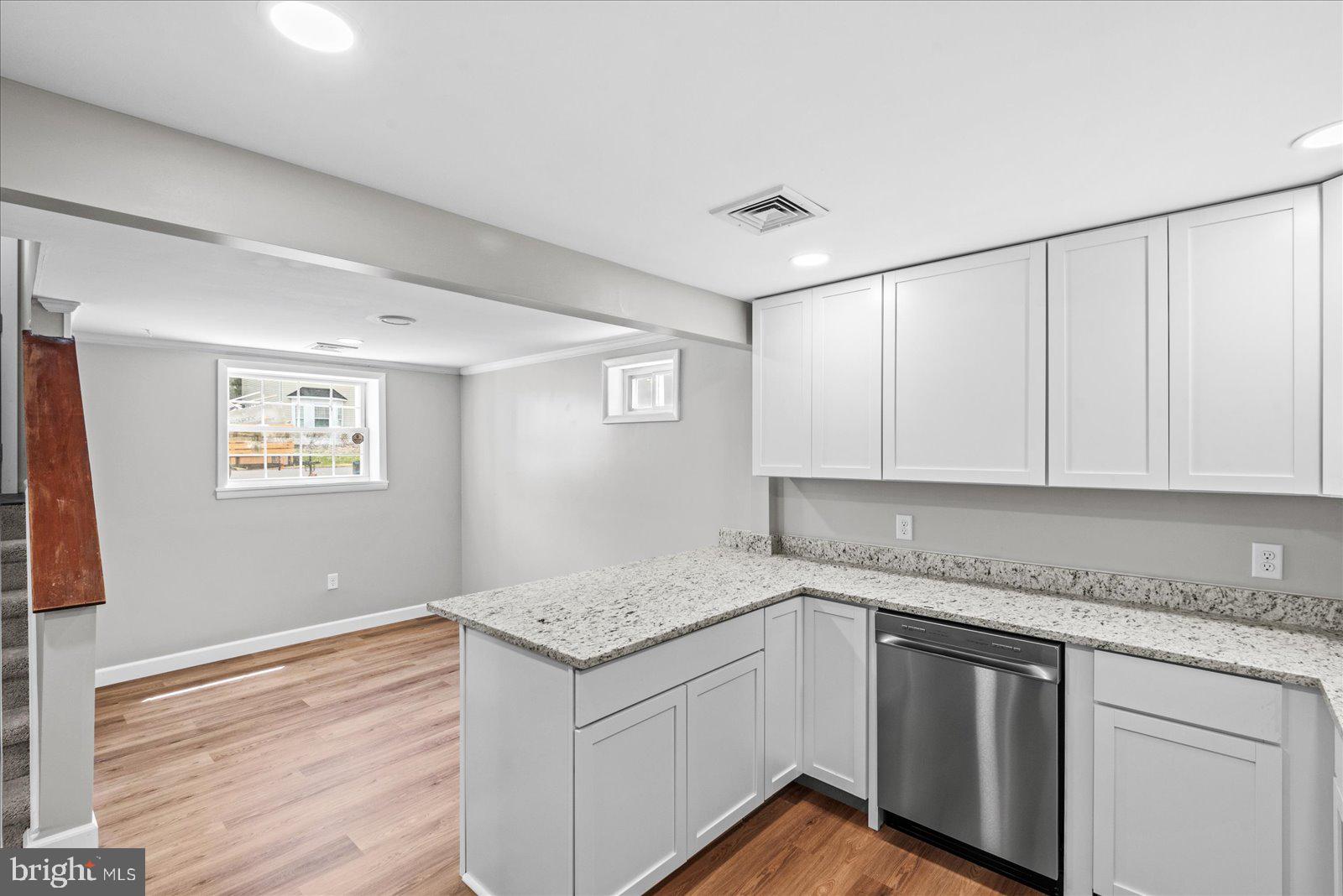 3706 Fairfield Ln