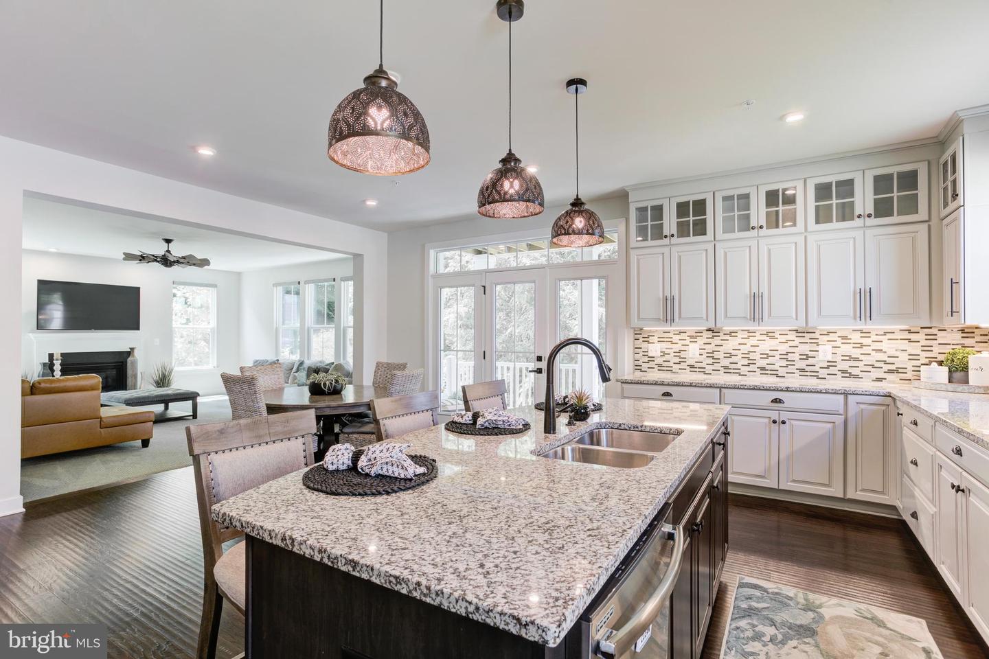 2346 Sweet Pepperbrush Loop