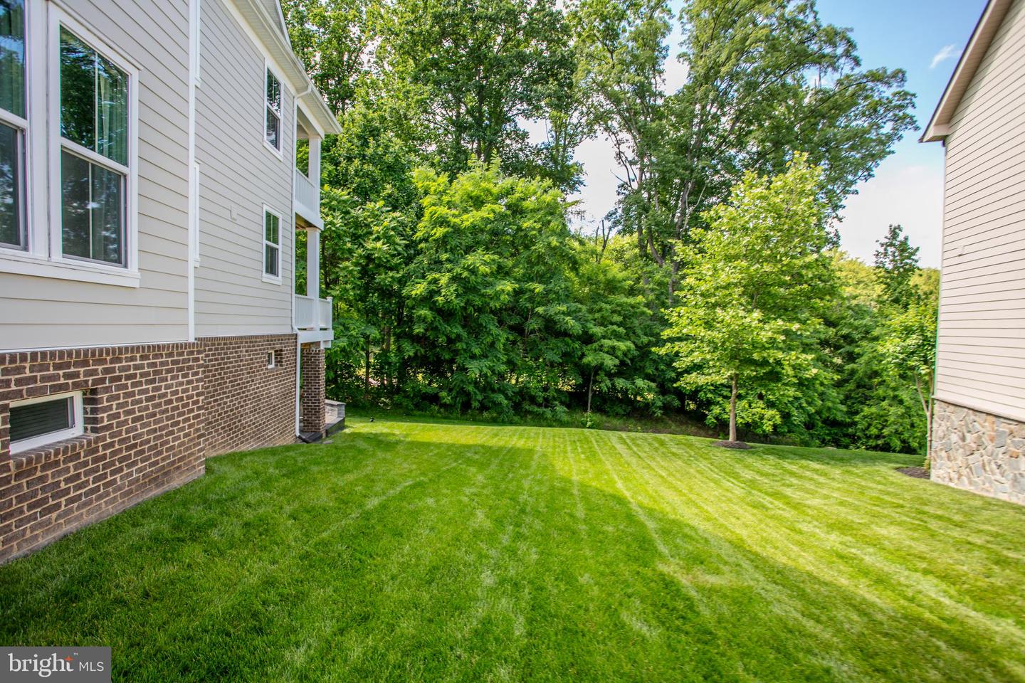 2346 Sweet Pepperbrush Loop