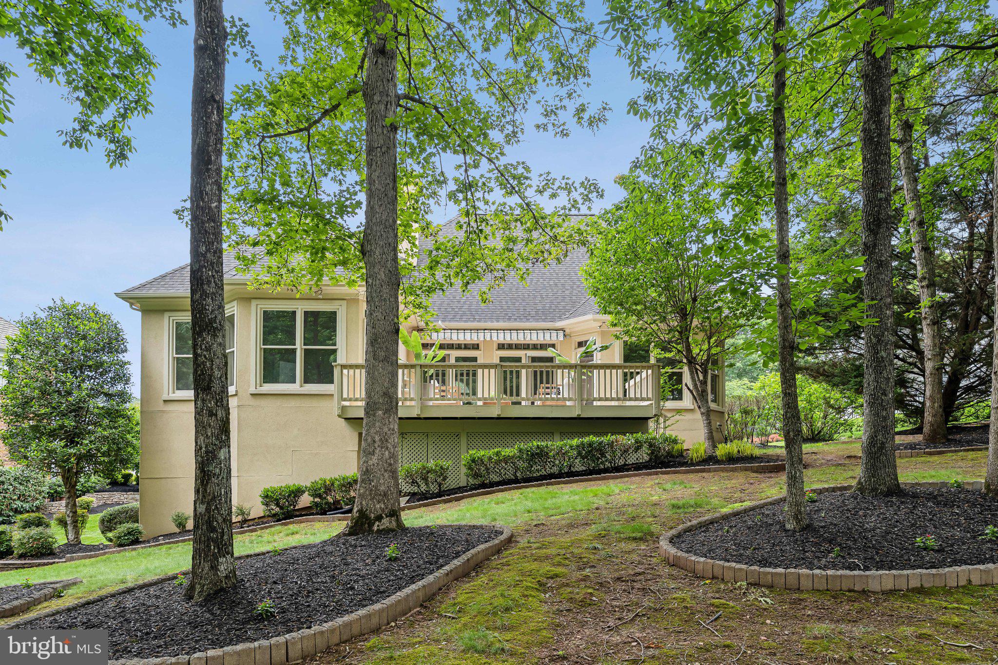 8109 Crooked Oaks Ct