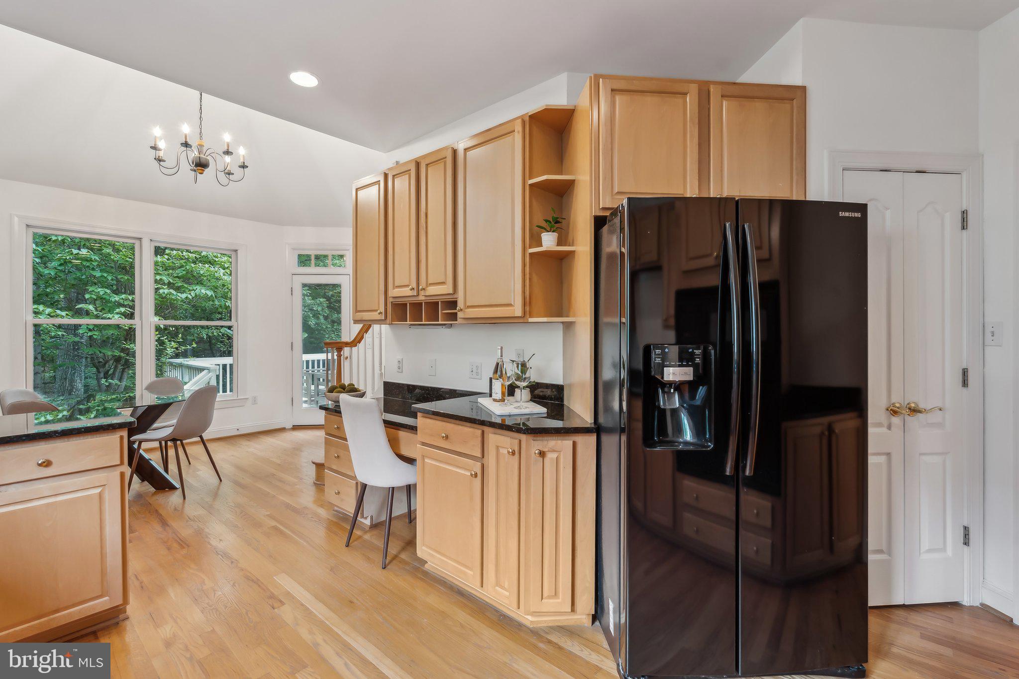 8109 Crooked Oaks Ct