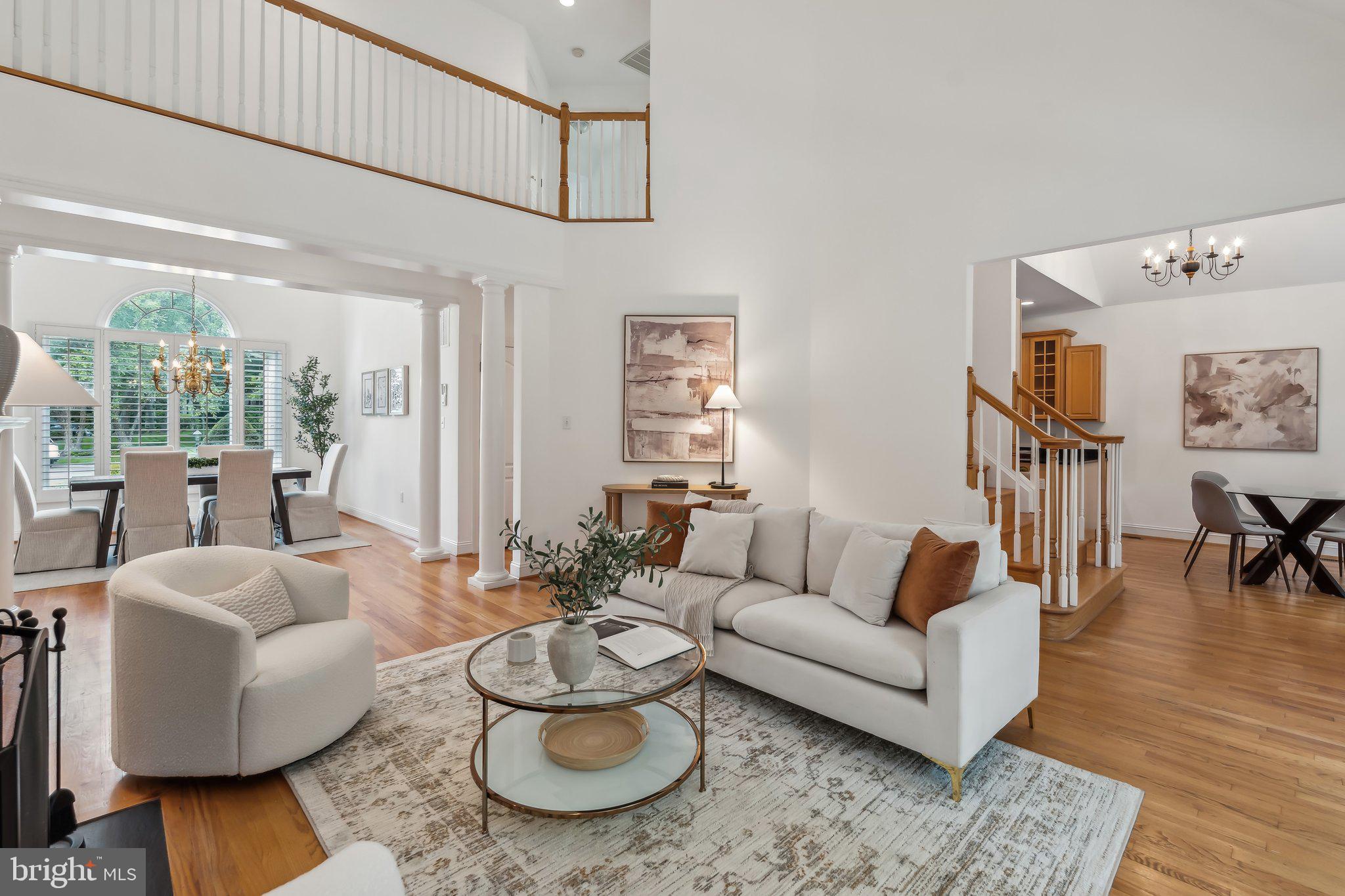 8109 Crooked Oaks Ct