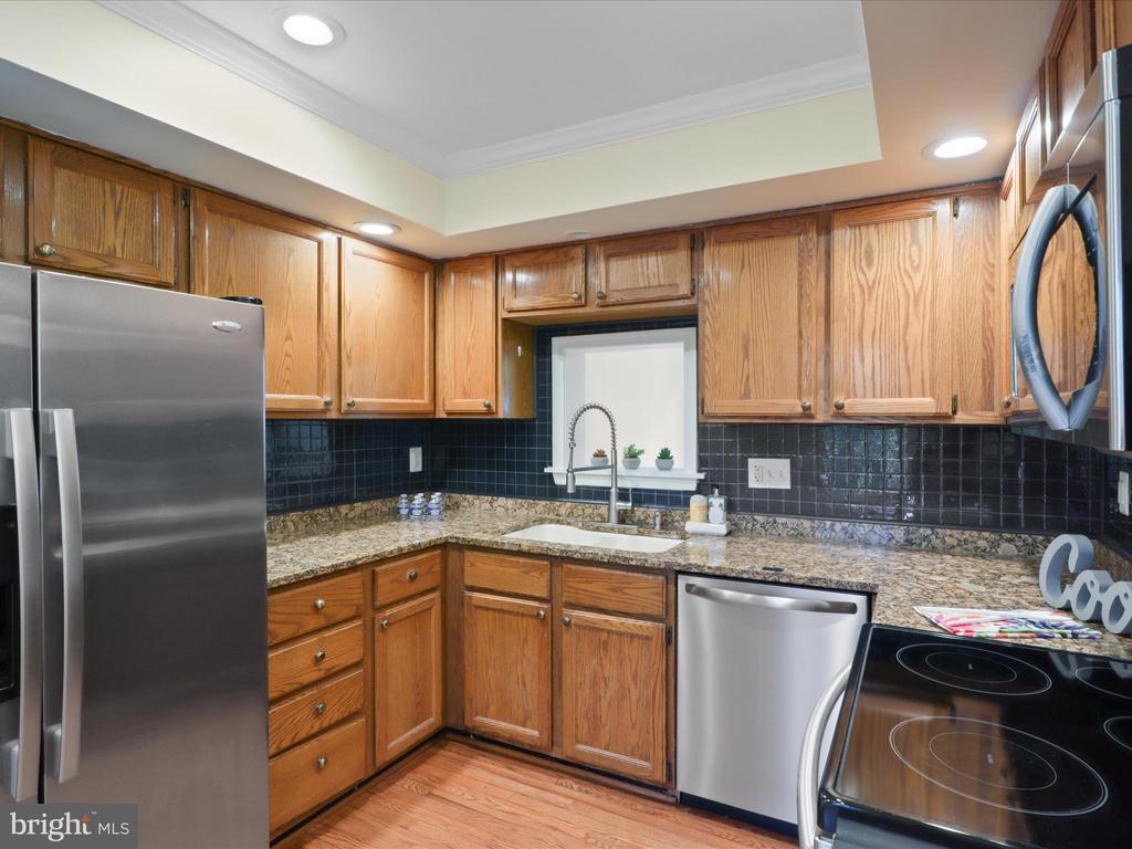10612 Winfield Loop
