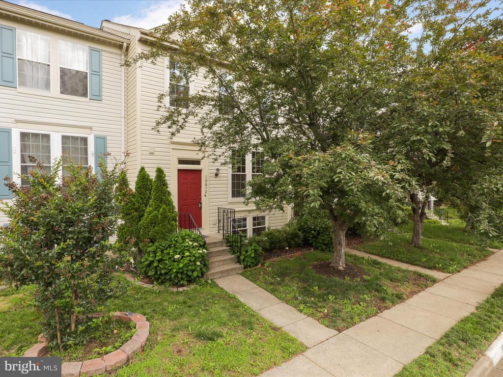10612 Winfield Loop