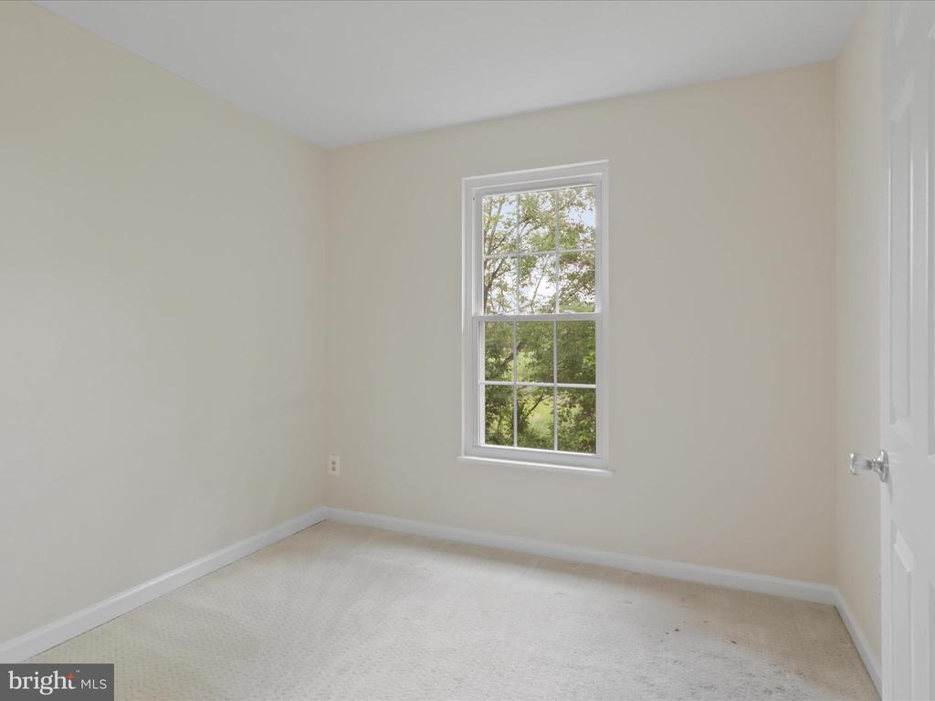 10612 Winfield Loop