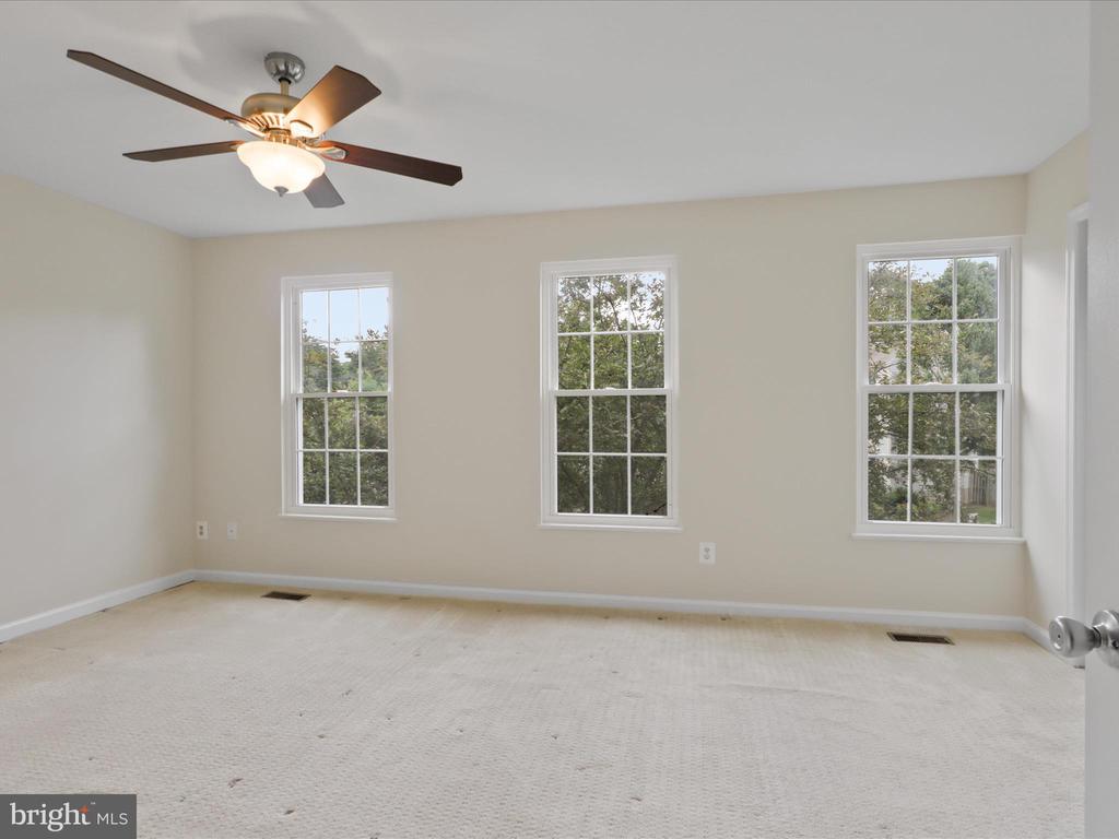 10612 Winfield Loop