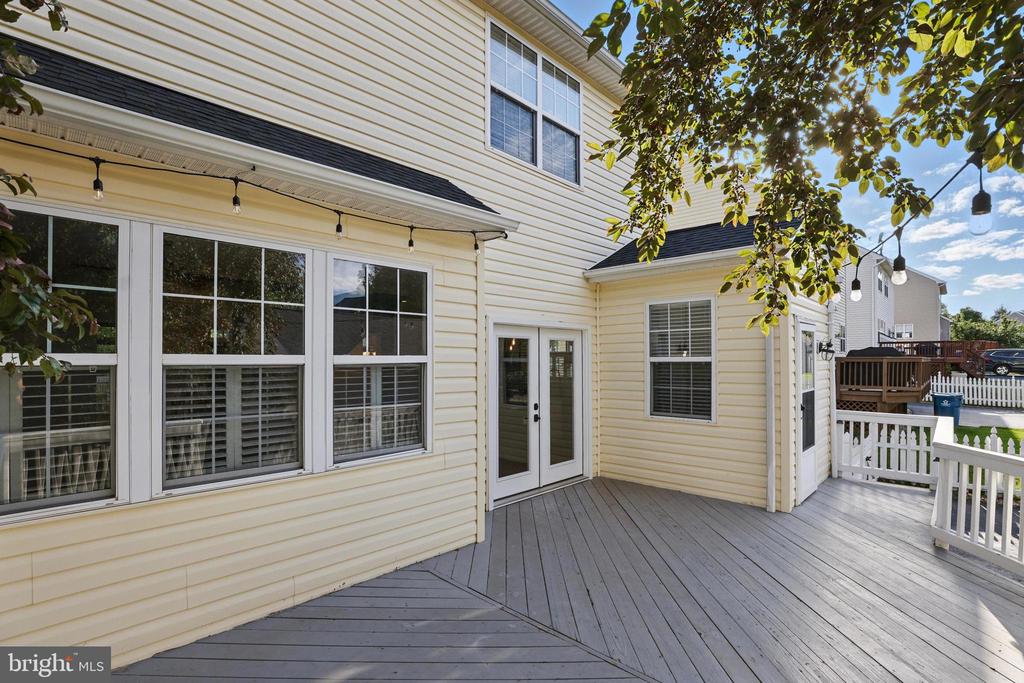 9901 Airedale Ct