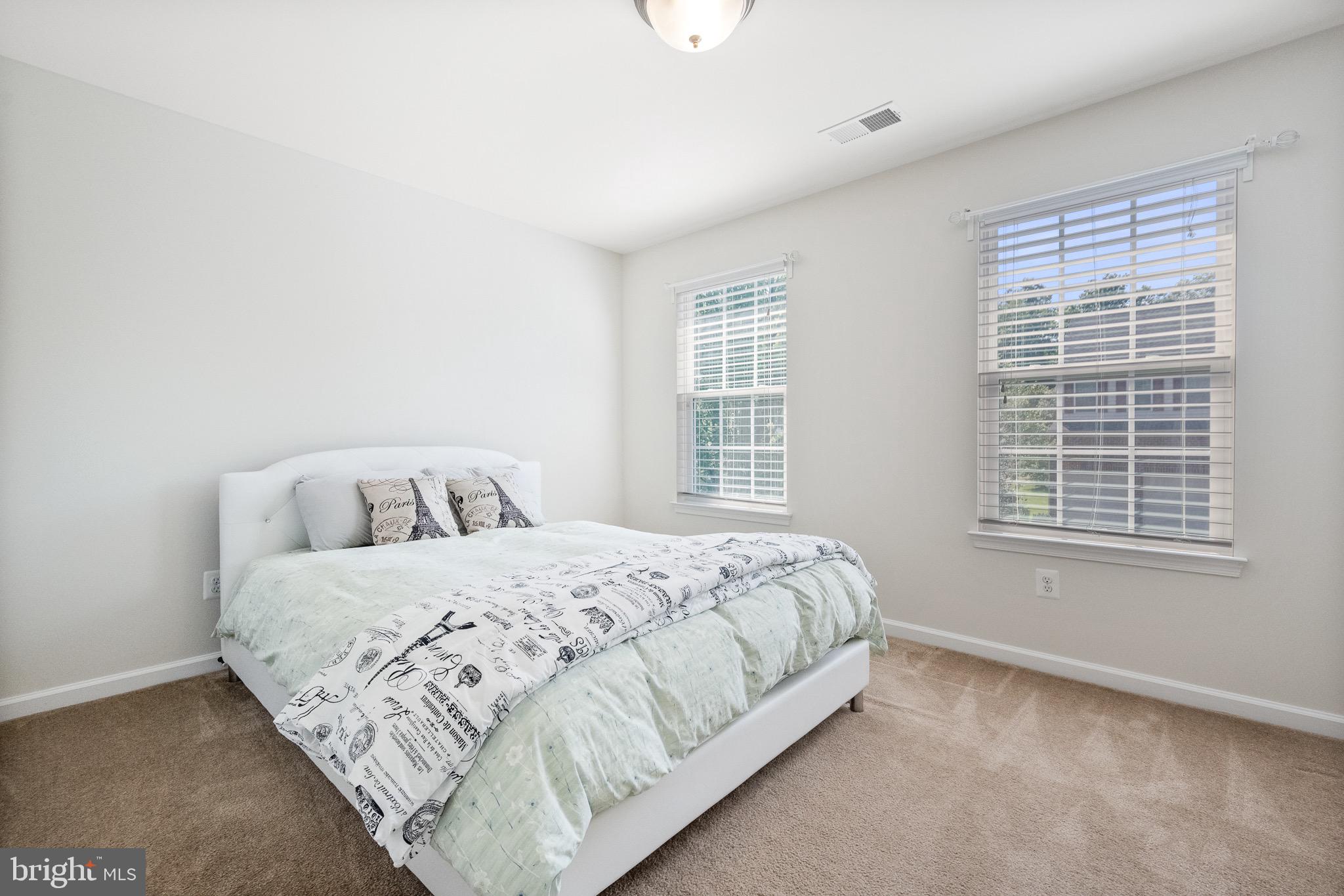12752 Effie Rose Pl
